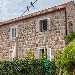 Nice Home In Dubrovnik With Kitchen