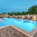 Lovely Home In Perusic Donji With Wifi