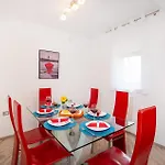 Cozy Home In Turanj With Jacuzzi