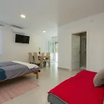 Beautiful Apartment In Bibinje With Wifi