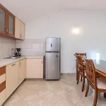 Pet Friendly Apartment In Polaca With Kitchen