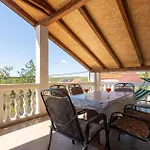 Nice Apartment In Susnjar Ii, Krusevo With Wifi