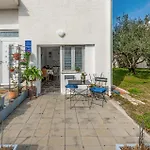 Awesome Apartment In Vrsi With Wifi