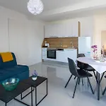 Nice Apartment In Komarna With Wifi