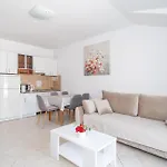 Awesome Apartment In Dubrovnik With Jacuzzi
