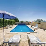 Amazing Apartment In Vrana With Lake View