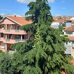 Gorgeous Apartment In Zadar With Kitchen