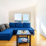 Gorgeous Apartment In Zadar With Kitchen