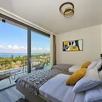 Villa Sunlight