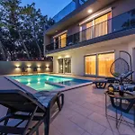 Villa Karlo