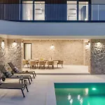 Villa Luka Nin