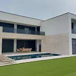 Villa Nin 2