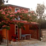 Holiday Home Anamaria - Sea And Mountain View