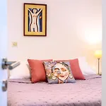 Pretty Green Apartment