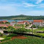 My Dalmatia - Sea View Apartment Nika With Private Parking