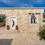 My Dalmatia - Holiday Home Katalea With Private Swimming Pool