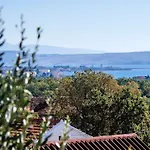 My Dalmatia - Holiday Home Jucinovi Dvori With Private Pool And Sauna