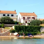 Apartment Blazenka - 20M From The Sea