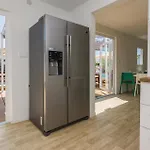Pet Friendly Home In Petrcane With Wifi