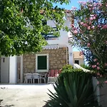 Apartments Tonci