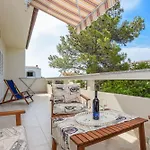 Apartments Neve - 50 M From Beach