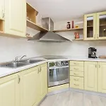 Beautiful Home In Vir With Wifi