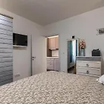 Villa Moonstone