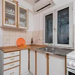 Lovely Home In Potomje With House Sea View