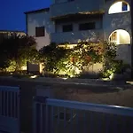 Apartments Privlaka