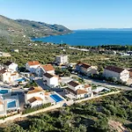 Awesome Home In Stankovic With Wifi