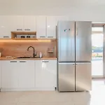 4 Bedroom Cozy Home In Jovici
