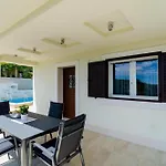 Beachfront Villa With Swimming Pool,Terrace And Sea View