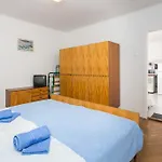 Apartment Peline