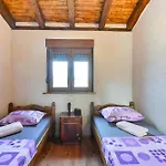 Villa Callista With Pool