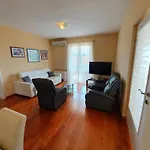 Apartments Laus