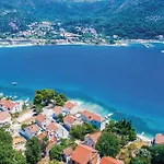 2 Bedroom Nice Apartment In Slano
