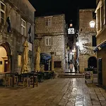 Cozy Apartment In Crnja Luka With Wifi