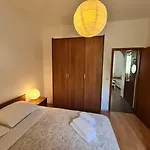 Apartments Dami - 100M From The Sea