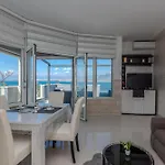 Apartments By The Sea Vir - 18588