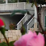 Nice Apartment With Balcony
