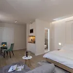 Apartments Urbis - Premium Studio Apartment With City View Lijevi