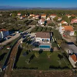 Casa Kamber With Pool
