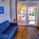 Nice Apartment With Roofed Terrace