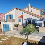 Beachfront Holiday House Victoria - Crowonder Luxury Rent