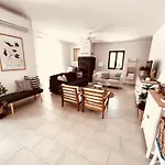 Ferienhaus Sonnenliebe Mit Pool Bei Zadar