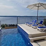 Apartment With Balcony And Swimming Pool