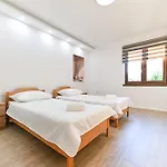 Apartman Tia