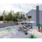 Nice Home In Slivno Ravno With Sauna