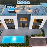 Villa Magic Sky I
