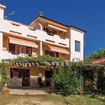 1 Bedroom Pet Friendly Apartment In Dinjiska